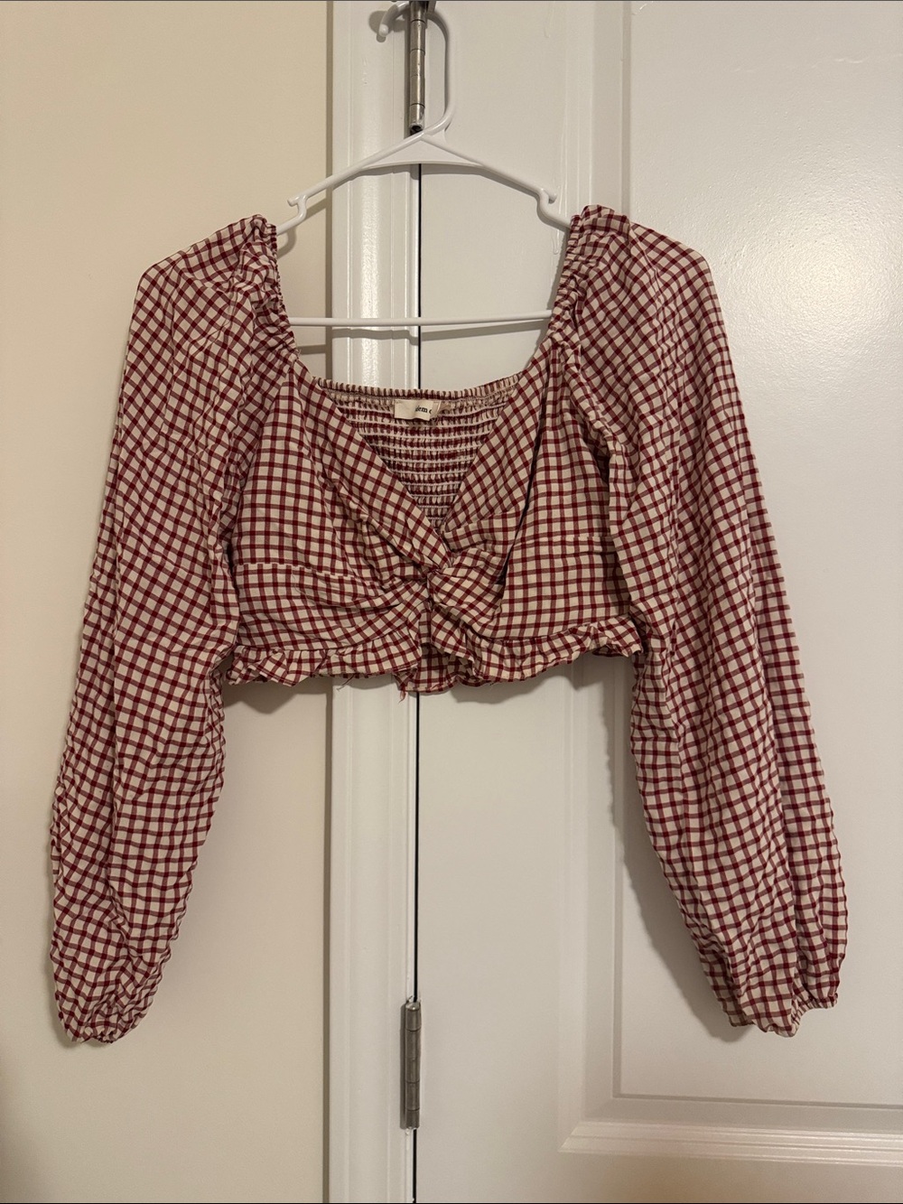 Women’s Red and White Gingham Long-Sleeve Crop Top